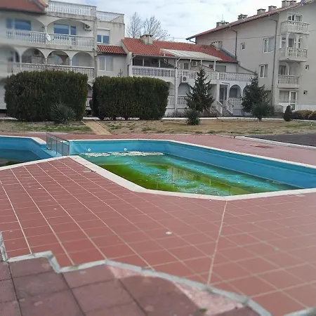 Apartments * Slantschew brjag
